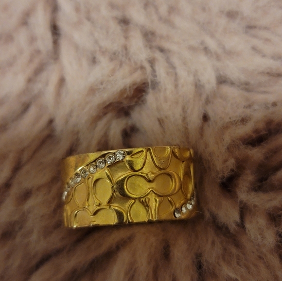 Coach ring size around 5 - Picture 2 of 4